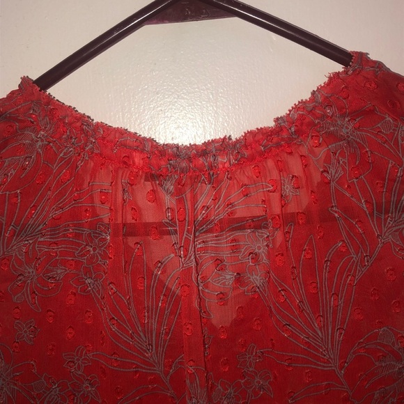 Red Sleeveless Sung Top with Floral Design. Ruffled neck,tie - at front preloved - Picture 5 of 7